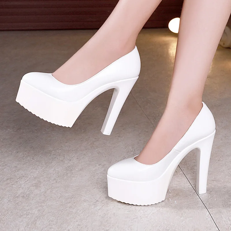 Buty na platformie Plus Size 3 – Home Office Makeover recenzja i cena